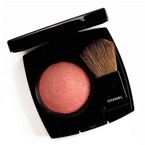 Chanel blusher reflex